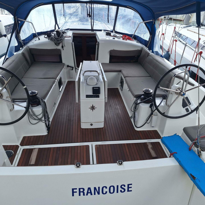 Francoise | Sun Odyssey 490 photo 1