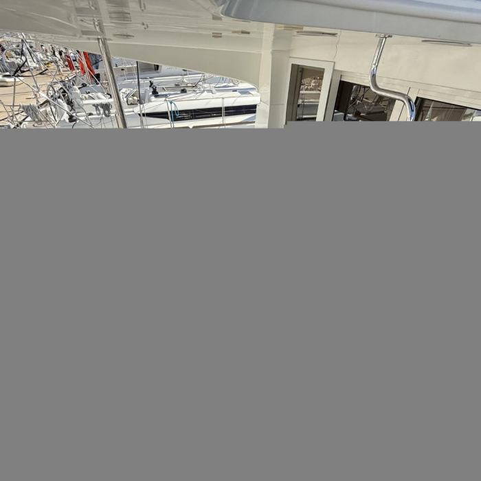 Cava | Lagoon 39 photo 26