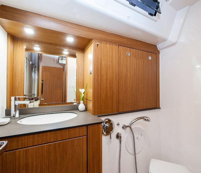 Orlando | Bavaria Cruiser 56 photo 6