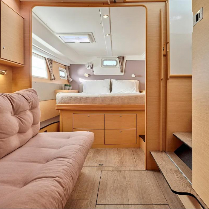 Sophia | Lagoon 50 photo 6