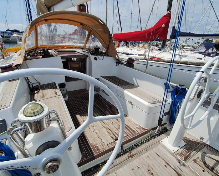 Placebo | Grand Soleil 39 photo 4