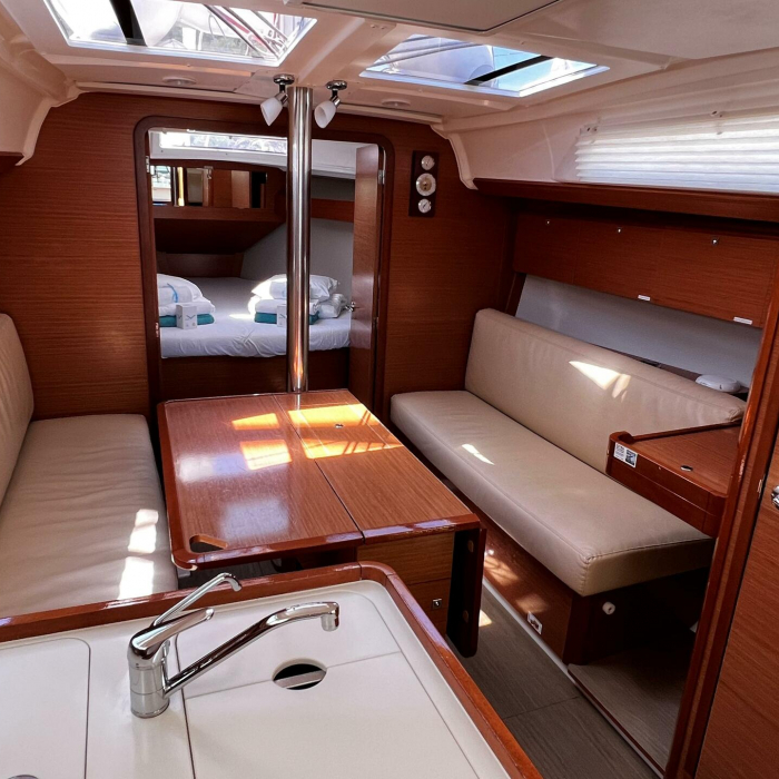 Else | Dufour 360 GL photo 20