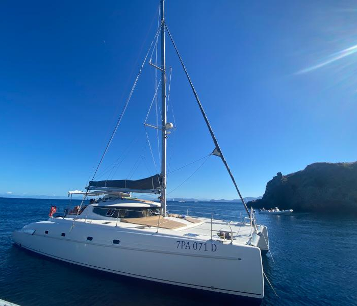 Hyera ( AC / WATER MAKER ) | Bahia 46 photo 4