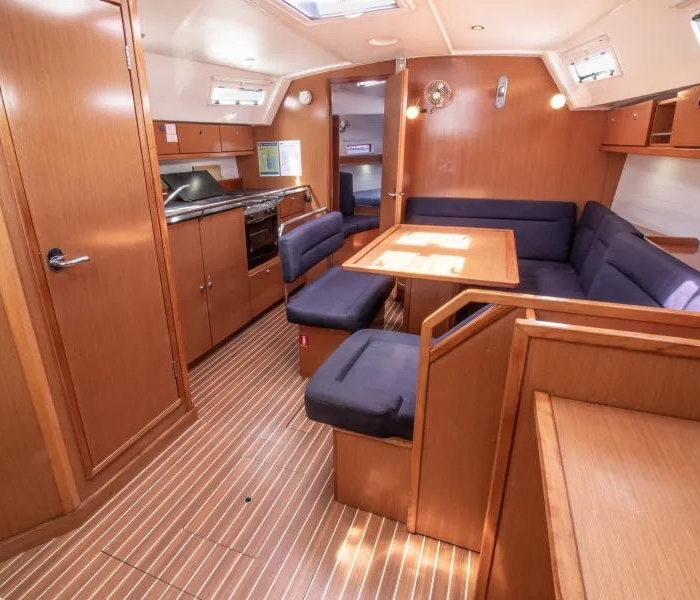 Vlassis | Bavaria 40 photo 6