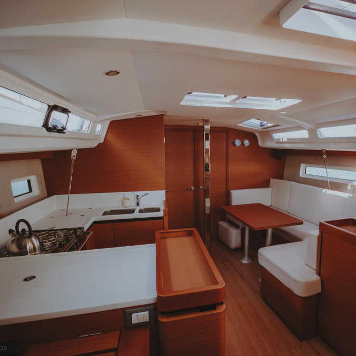 Eleni | Sun Odyssey 440 photo 12