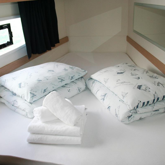 Admira | Fountaine Pajot LUCIA 40 photo 7