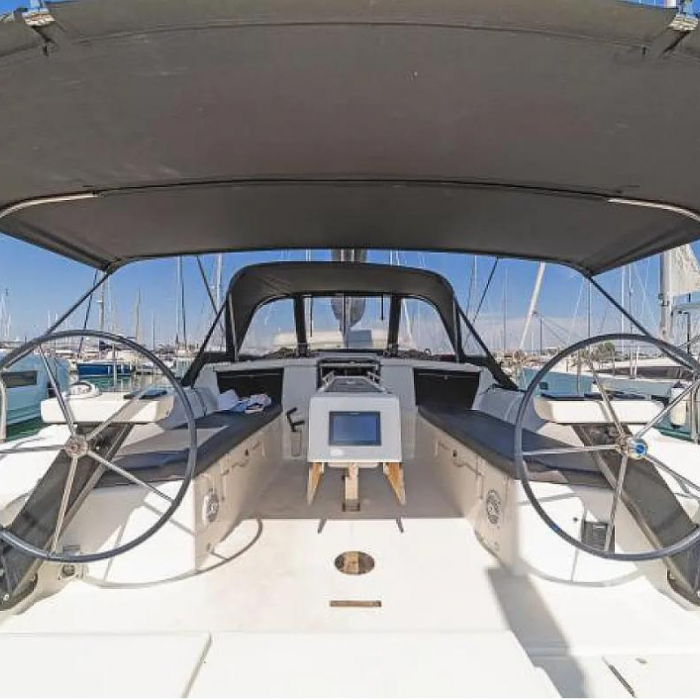 Ocean Whisper | Dufour 430 photo 3