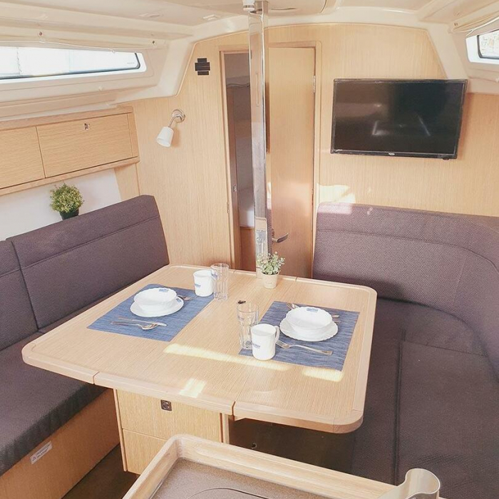 Pace | Bavaria Cruiser 34 photo 9