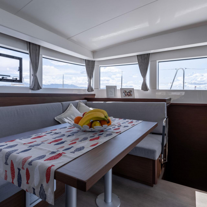 SAILOR MOON | Lagoon 40 photo 31