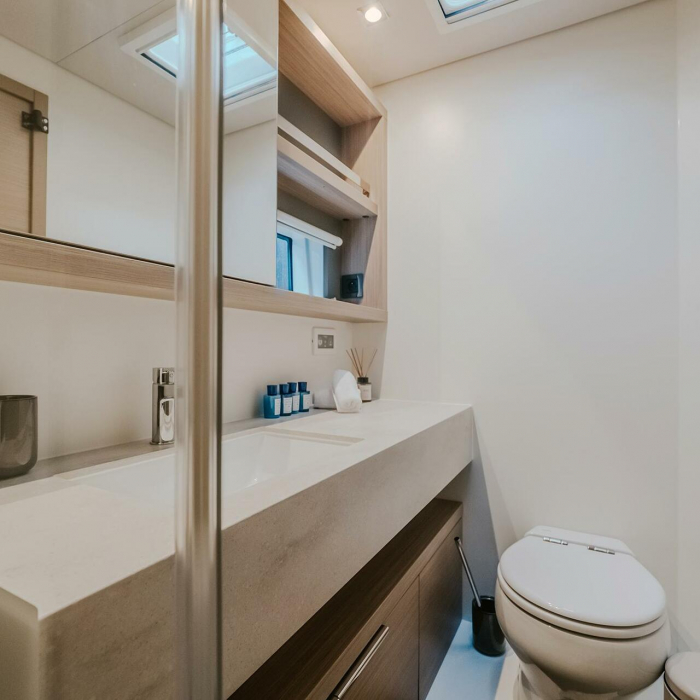 TRI-WING | Lagoon 55 photo 30