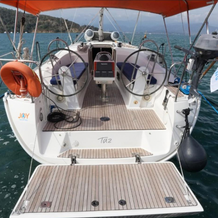 Taz | Bavaria Cruiser 34 photo 5