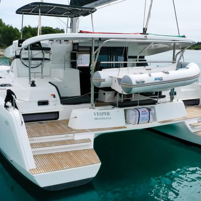 Vesper | Lagoon 42 photo 4