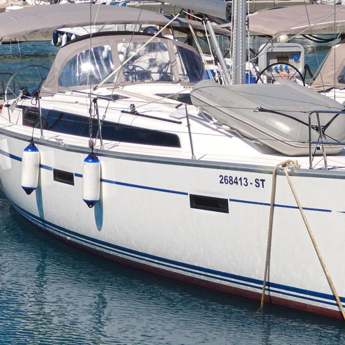 Merara | Bavaria Cruiser 37 photo 11
