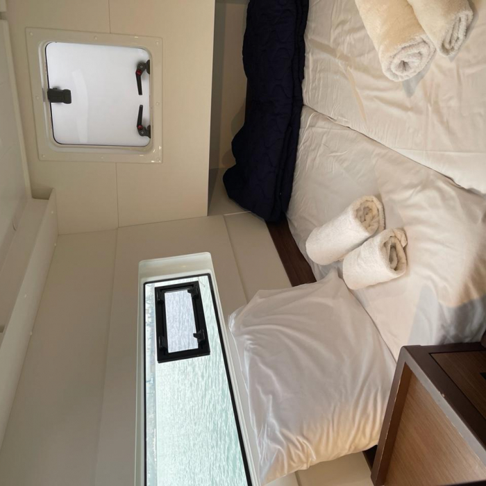 Nina | Lagoon 40 photo 10