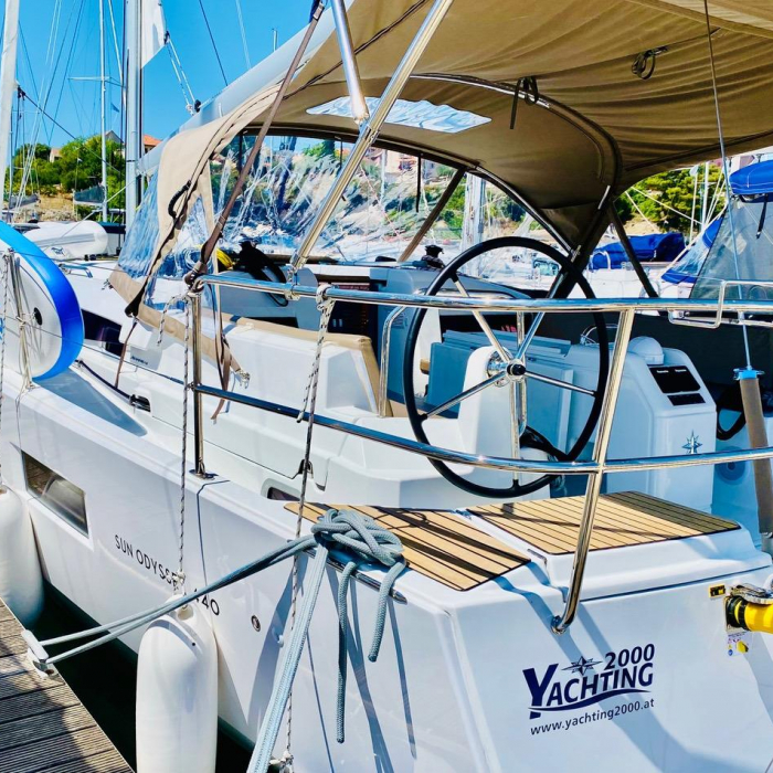 Salva | Sun Odyssey 440 photo 1