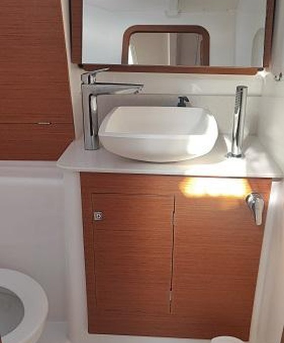 La Luz | Dufour 390 photo 23