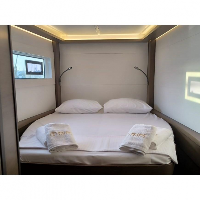 Ostraco | Lagoon 46 photo 22