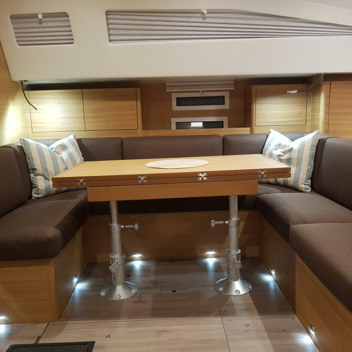 December | Elan Impression 50.1 photo 38