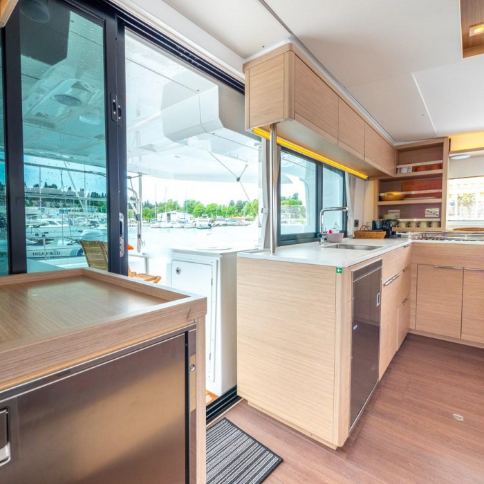 Felicita | Lagoon 46 photo 22