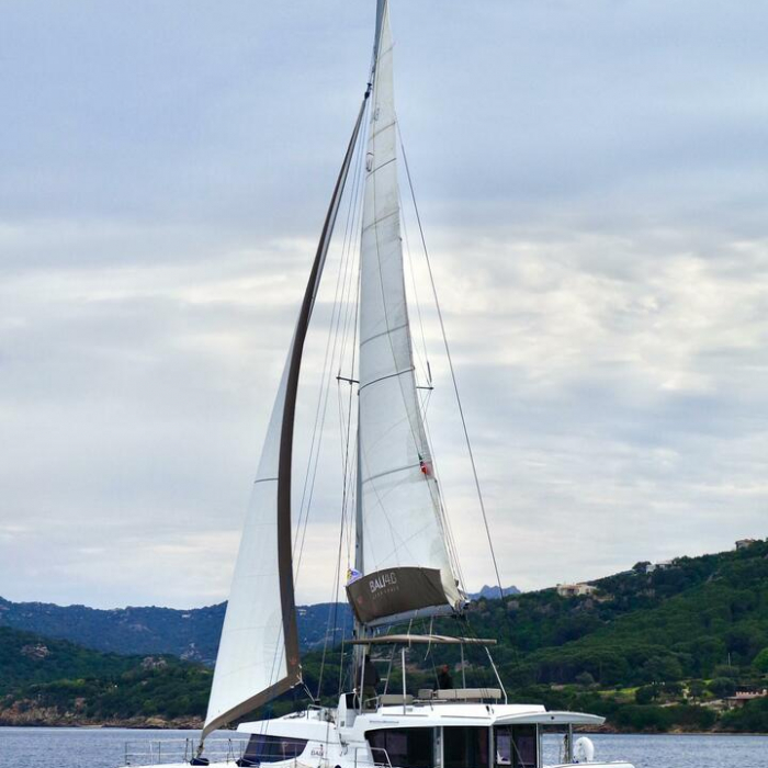 ORSA 2 - A/C, Generator, Water maker | Bali 4.6 photo 2