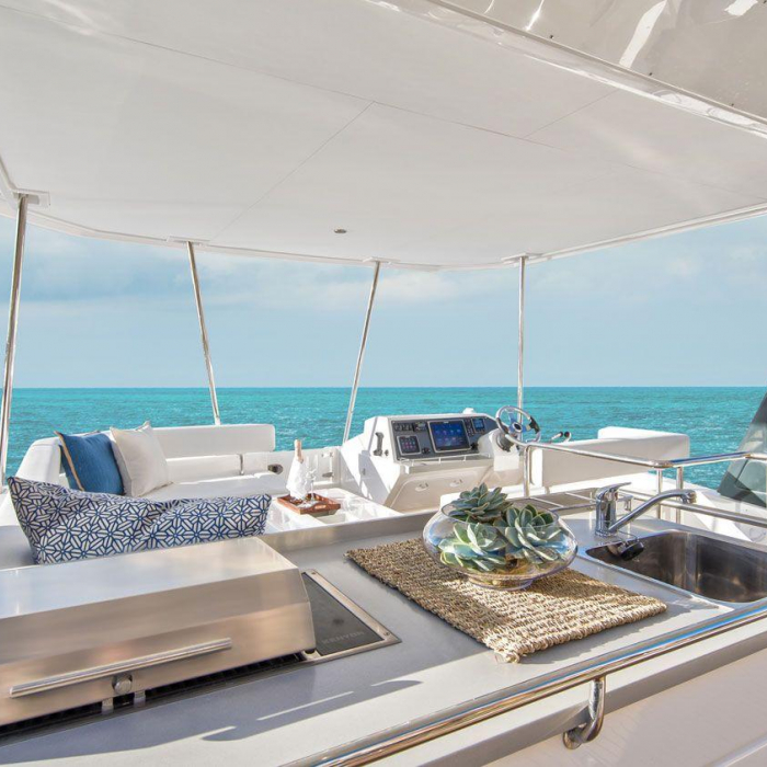 LEOPARD 43 PAULINE POWERCAT | Leopard 43 Power Cat Full Equipe photo 2