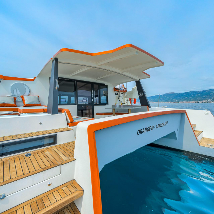 Orange | Luna 47 Power photo 26