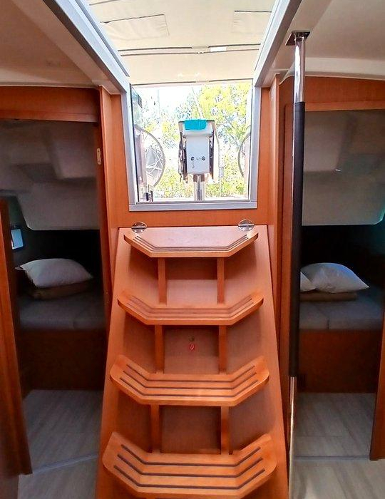 Eleni | Bavaria C38 photo 8