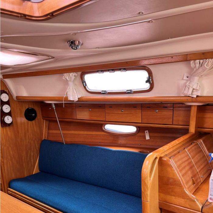 Small AS | Bavaria 33 Cruiser photo 1