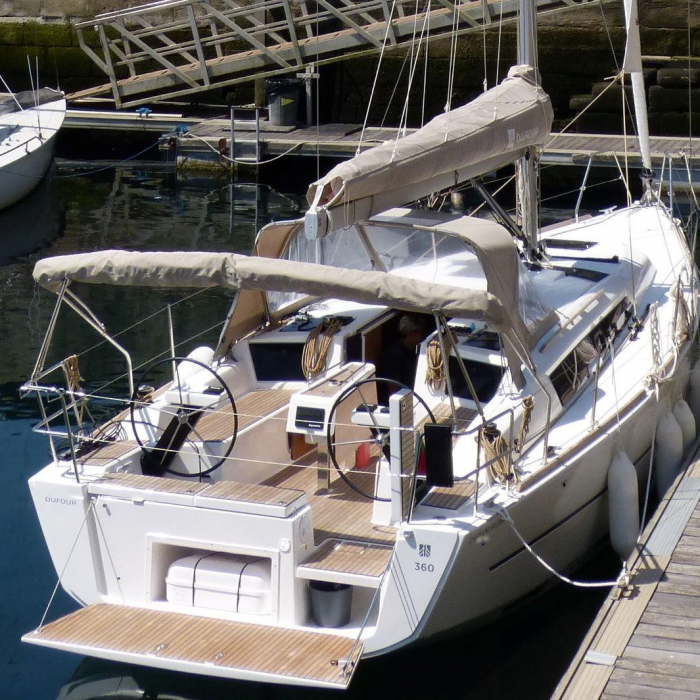 Mar me Quer | Dufour 360 photo 3