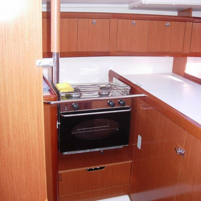 Tristania | Oceanis 37 photo 9