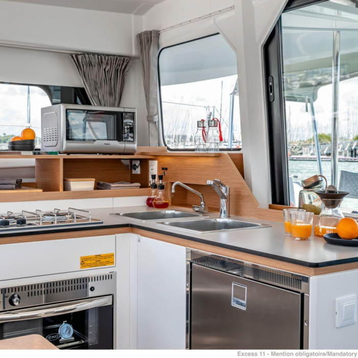 Electra | Excess 11 photo 8