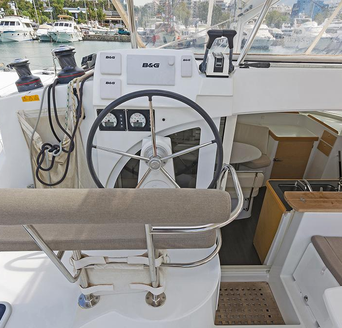 Bellevue | Lagoon 380 photo 21