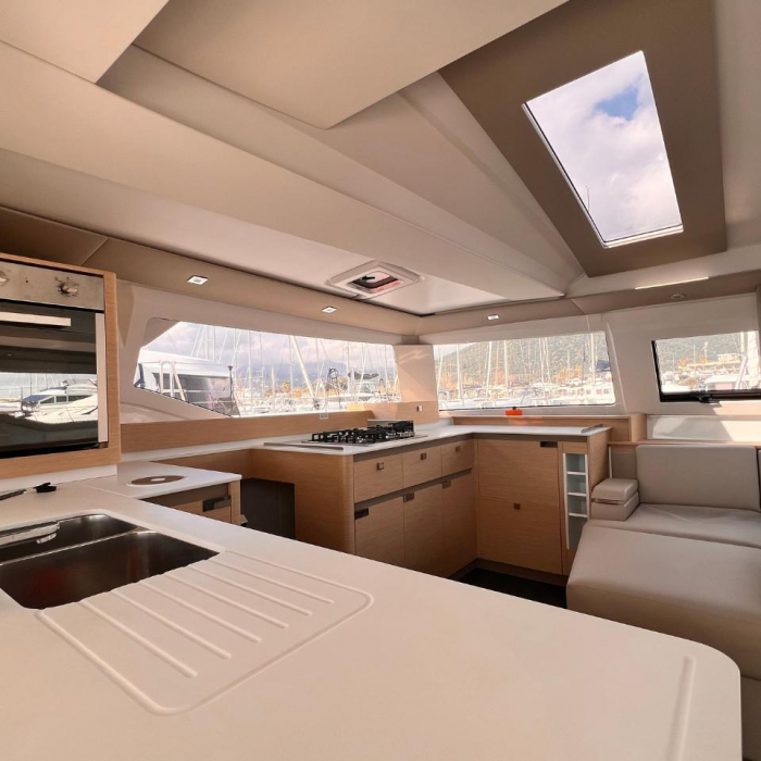 Ruinart | Fountaine Pajot Elba 45 photo 10