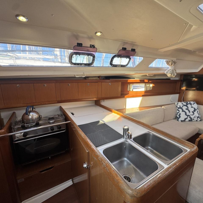 Tayrona | Oceanis 34 photo 5