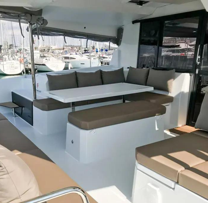 Wave | Astrea 42 photo 3