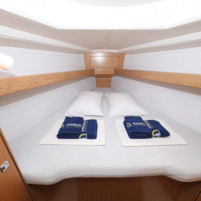 Arizona | Bavaria Cruiser 34 photo 30