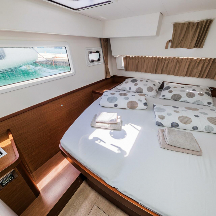 Edita | Lagoon 42 photo 7