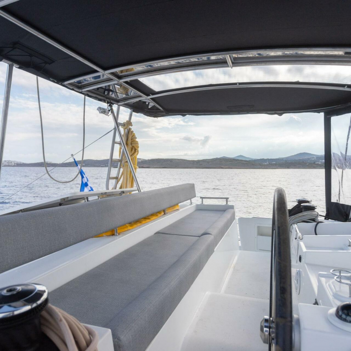 Madicon | Lagoon 450 Fly photo 3