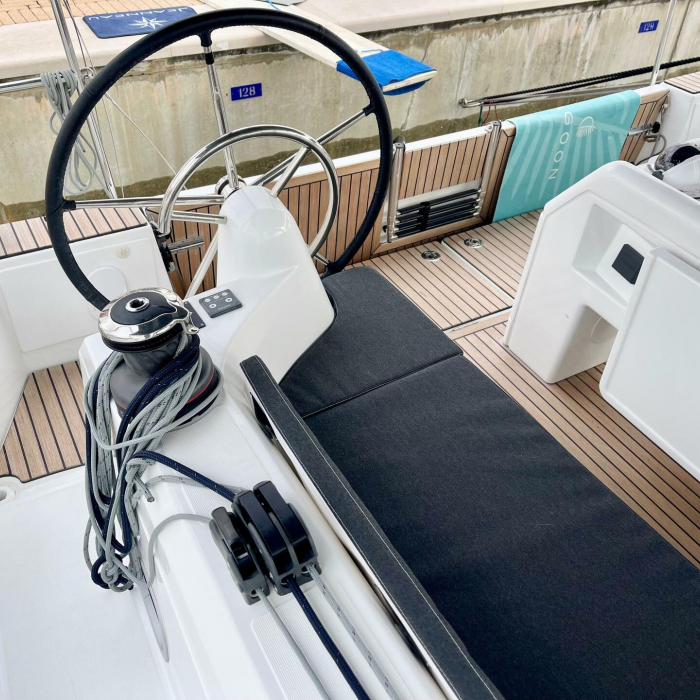 Colibrì | Sun Odyssey 410 photo 17