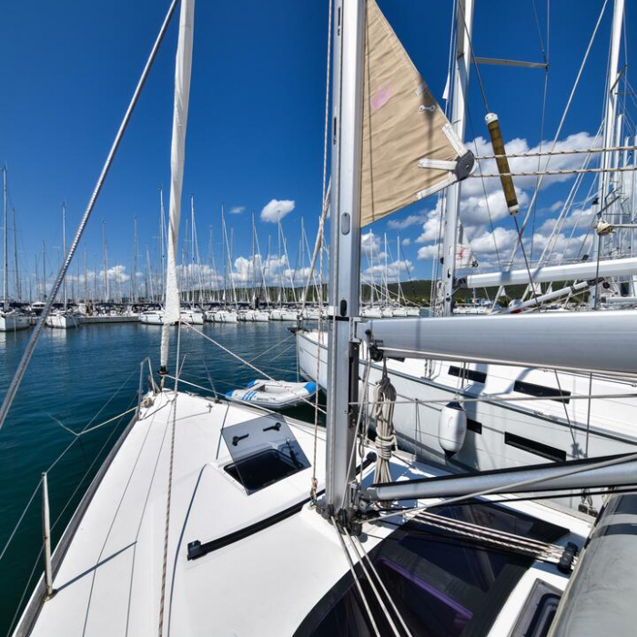 Pape | Dufour 350 GL photo 16