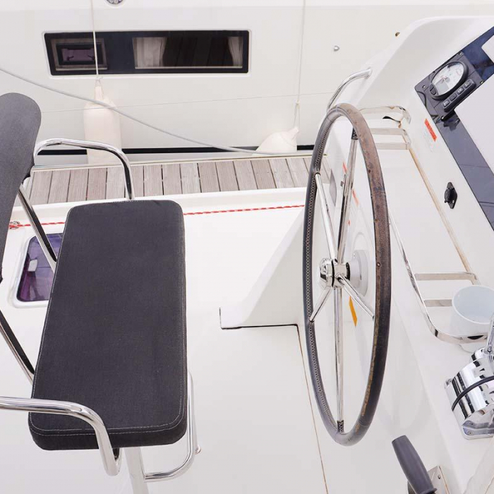 Lili | Lagoon 42 photo 18