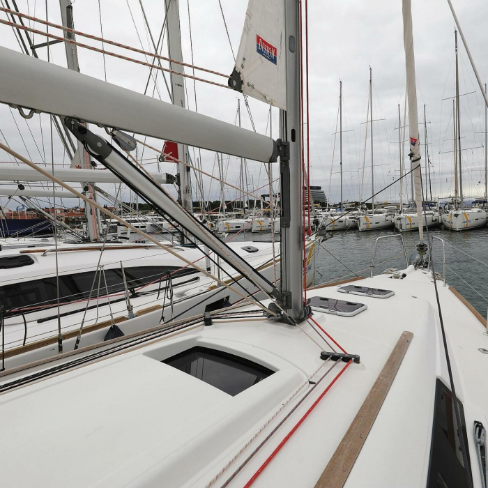 Caprice | Oceanis 34 photo 4