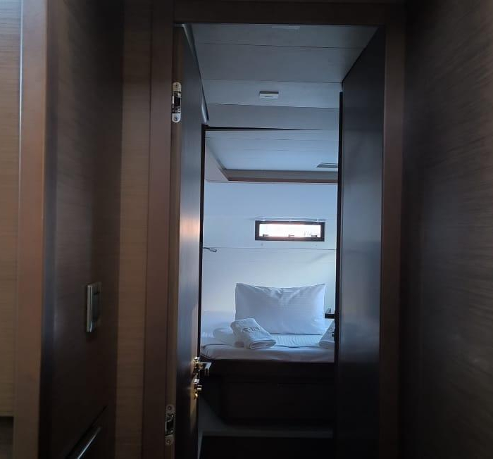 Ostraco | Lagoon 46 photo 18