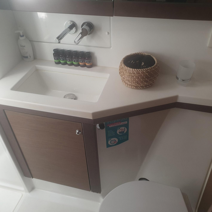 Madicon | Lagoon 450 F photo 10