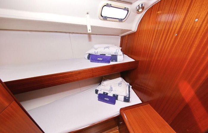 Scorpion | Bavaria 44 photo 41