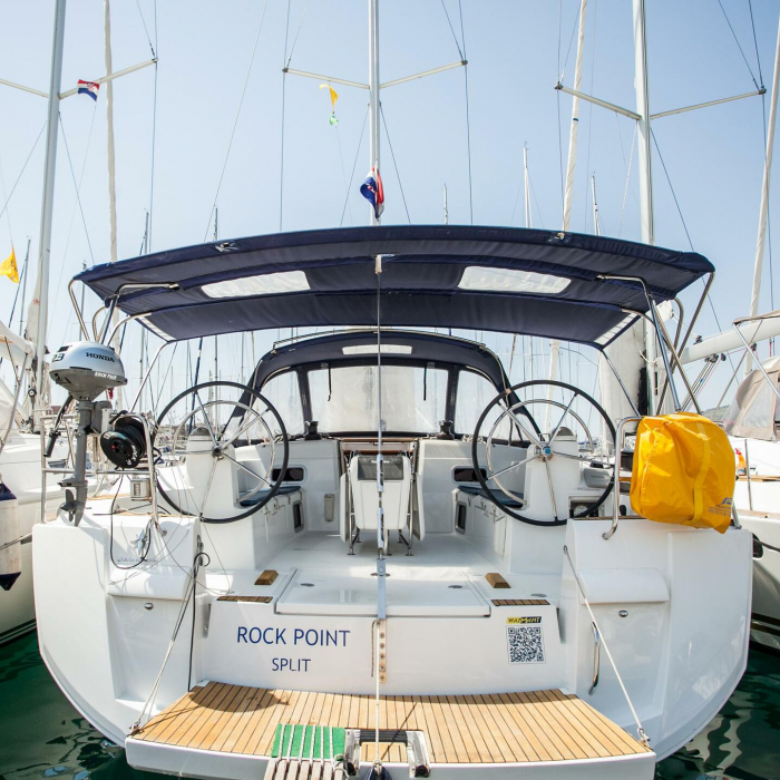 Rock Point | Sun Odyssey 509 photo 11