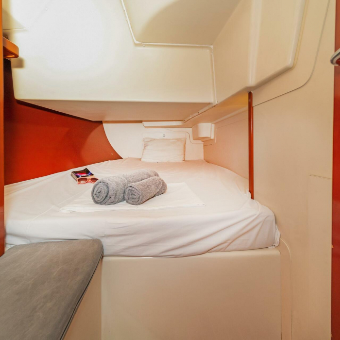 Flyer of Lorne | Hanse 400. photo 15