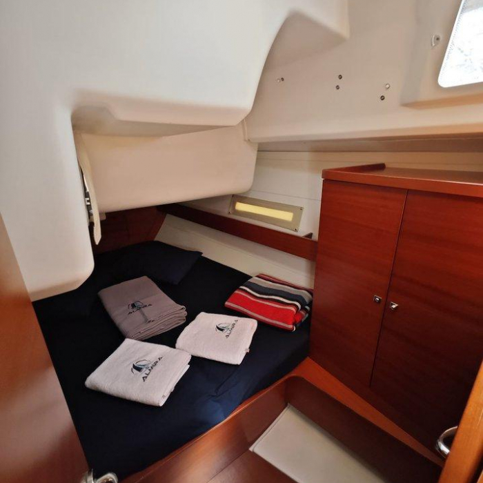Grace | Dufour 450 GL photo 21