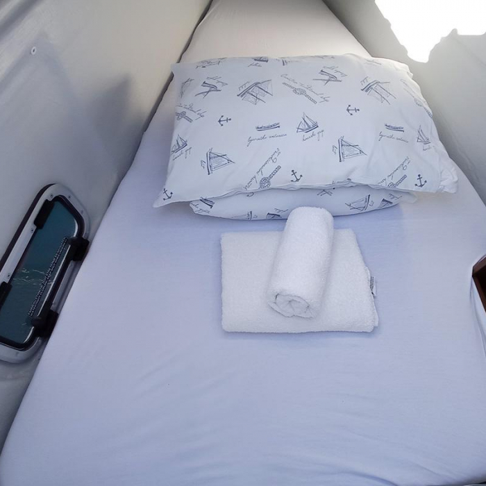 Ohana | Lagoon 40 photo 10