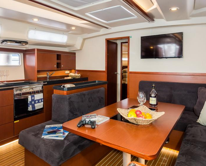 Vala | Hanse 505 photo 2